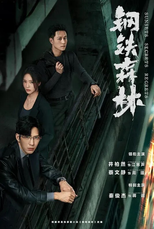 无良女技师在给女顾客做服务的时候开直播偷拍精油推奶子上厕所功夫露脸漏自己的奶子尿尿给狼友看跳弹塞逼 - DissAV
